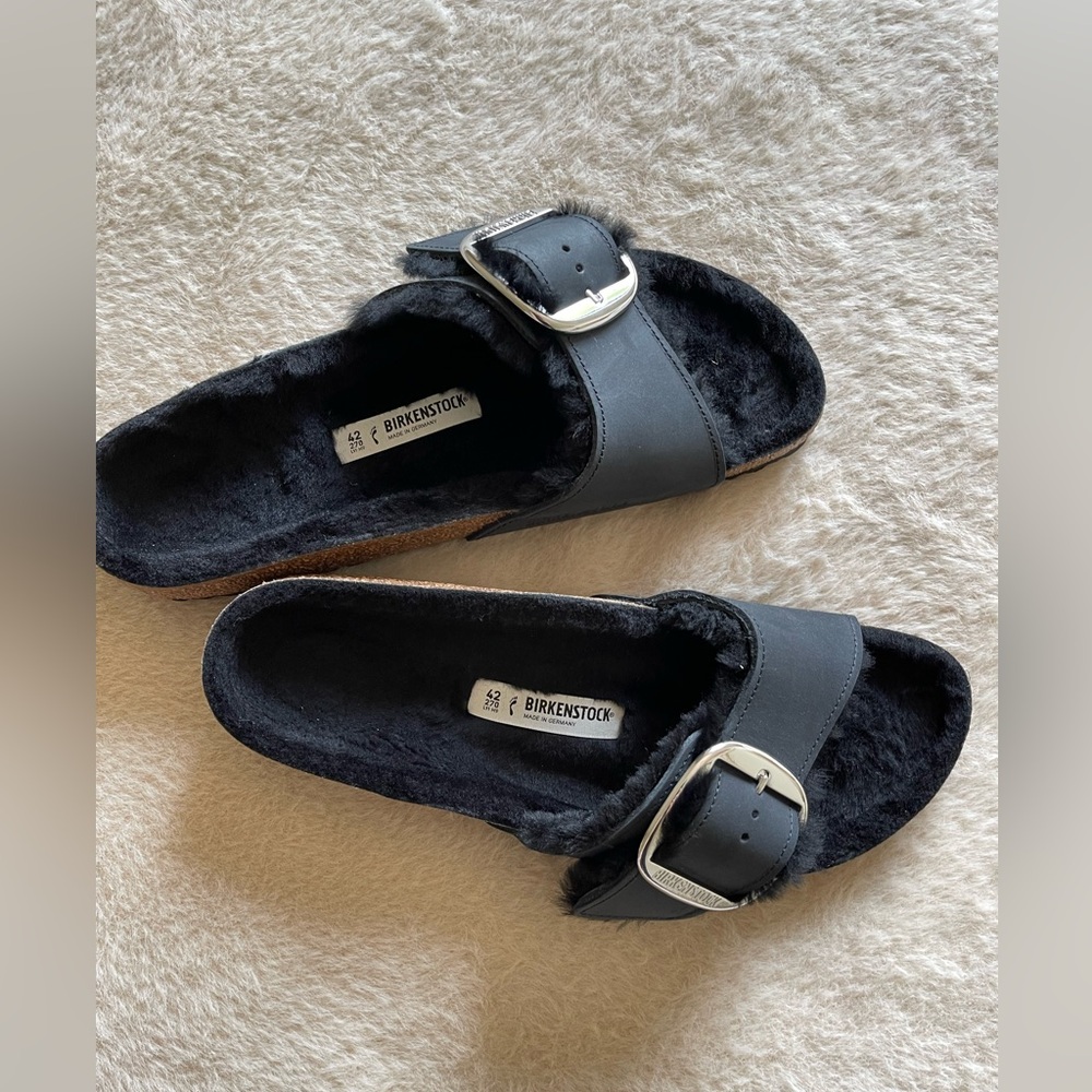 Madrid Big Buckle Shearling Oiled Leather Black Size 42 Medium/Narrow